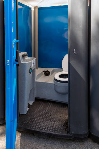 Portable Toilet Options We Offer in Centerville, CA